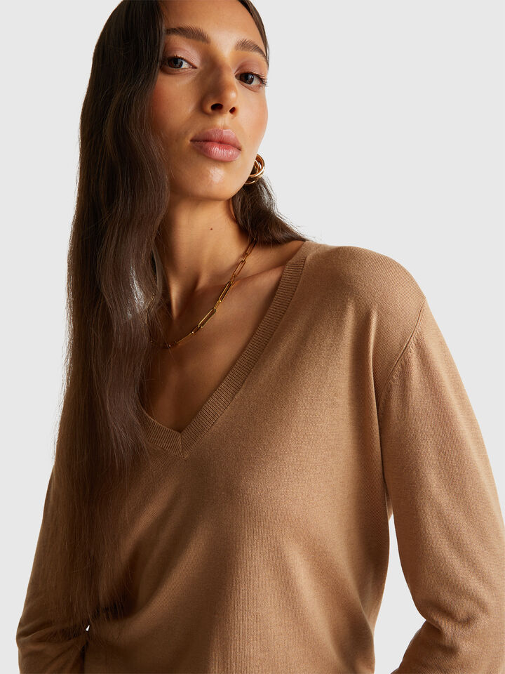 V NECK SWEATER L/S Women image number 4